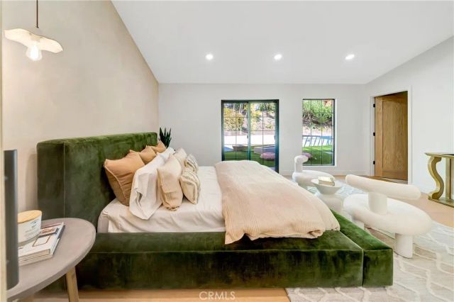 5534 Pattilar Avenue, Woodland Hills, CA 91367