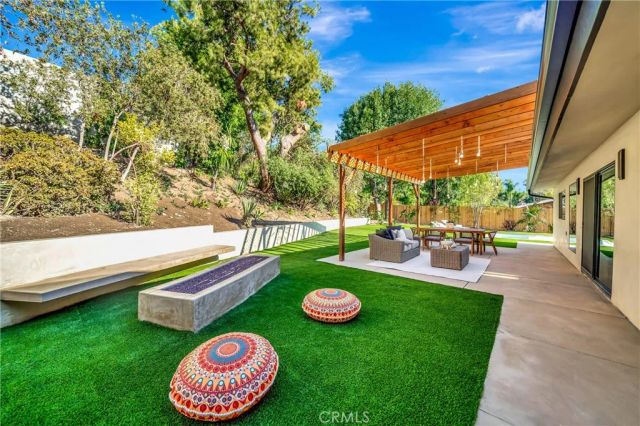 5534 Pattilar Avenue, Woodland Hills, CA 91367