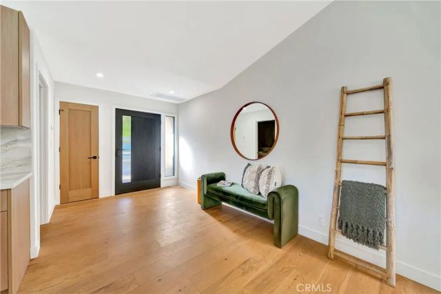 5534 Pattilar Avenue, Woodland Hills, CA 91367