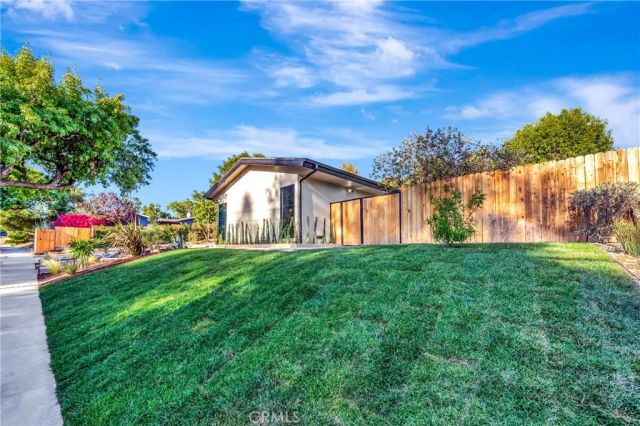 5534 Pattilar Avenue, Woodland Hills, CA 91367