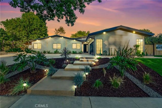 5534 Pattilar Avenue, Woodland Hills, CA 91367