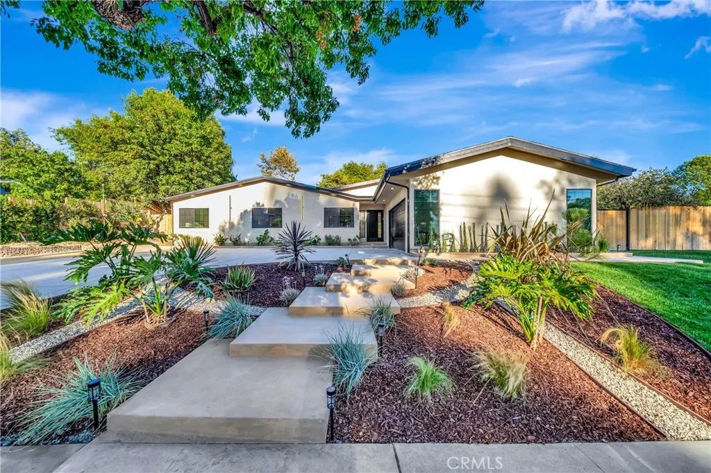 5534 Pattilar Avenue, Woodland Hills, CA 91367