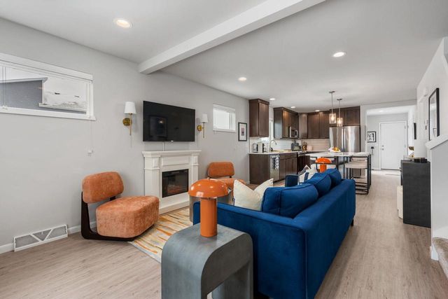 2700 Spark Street, Fitchburg, WI 53711