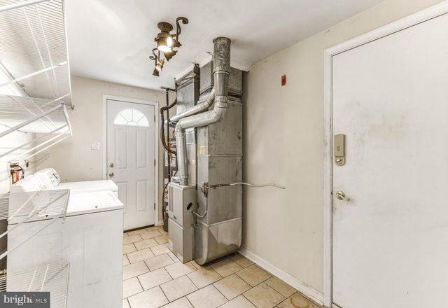 30 LONG BOW DR, Sewell, NJ 08080