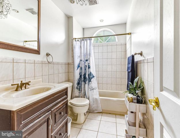 30 LONG BOW DR, Sewell, NJ 08080