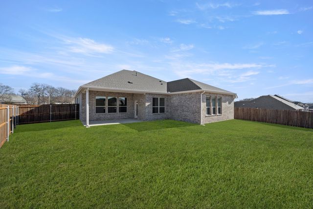 966 Richard Pittmon Drive, Desoto, TX 75115