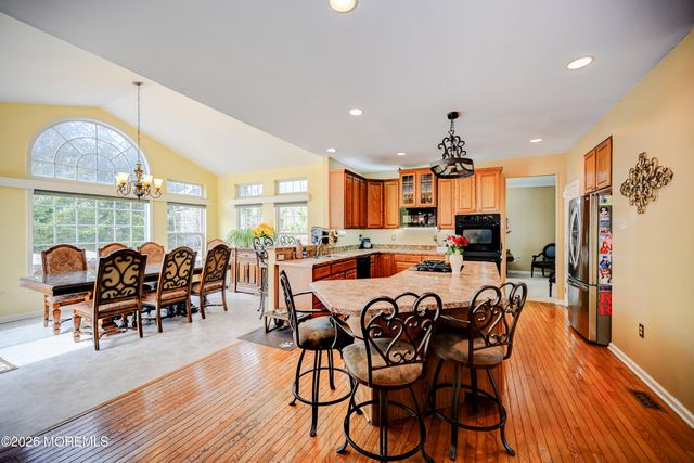 31 Dressage Place, Freehold, NJ 07728