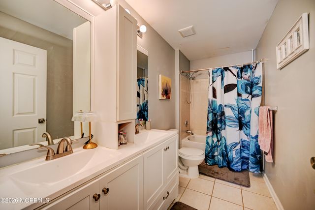 31 Dressage Place, Freehold, NJ 07728