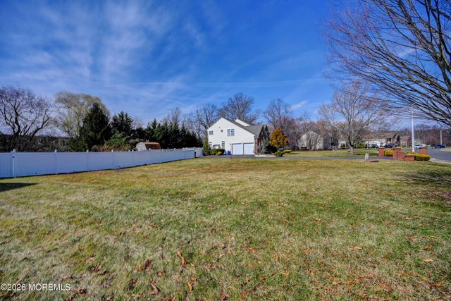 31 Dressage Place, Freehold, NJ 07728