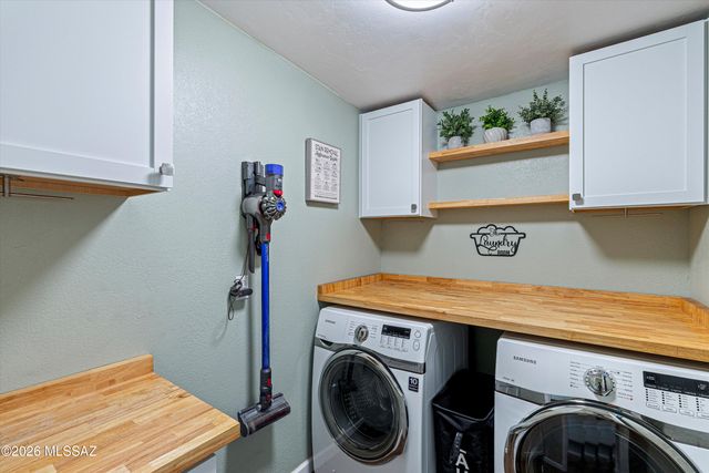 1537 W Cool Drive, Tucson, AZ 85704
