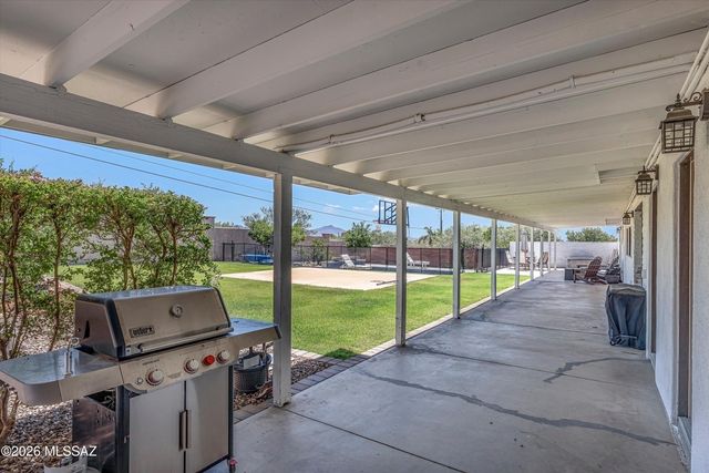 1537 W Cool Drive, Tucson, AZ 85704
