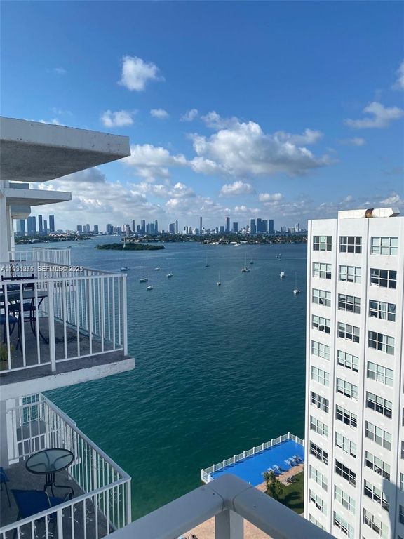 1228 West Ave 1505, Miami Beach, FL 33139