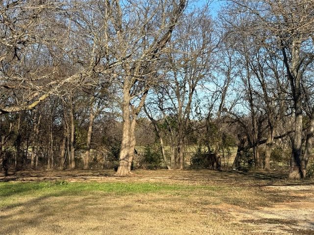 1812 Rice Avenue, Gainesville, TX 76240