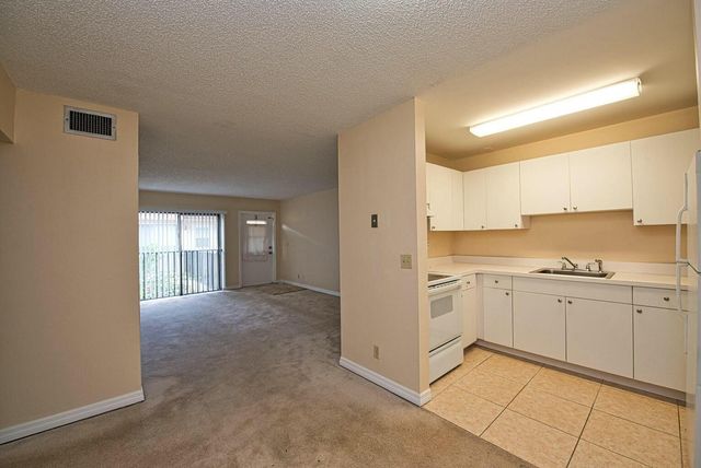 11360 Royal Palm Boulevard, Coral Springs, FL 33065