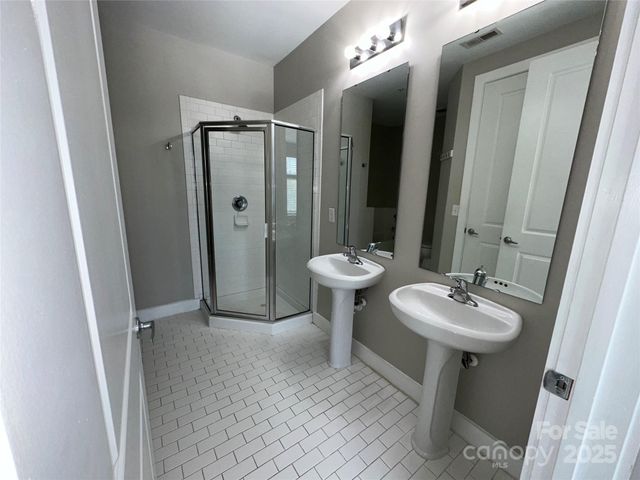 1101 W 1st Street 409, Charlotte, NC 28202