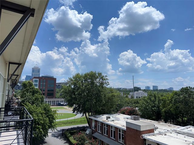 1101 W 1st Street 409, Charlotte, NC 28202