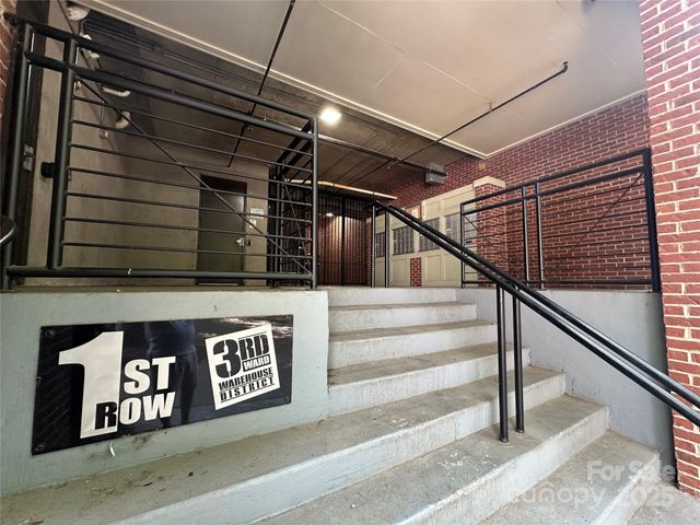 1101 W 1st Street 409, Charlotte, NC 28202