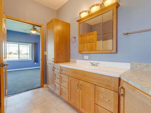 3017 E Moran Vista Ln, Spokane, WA 99223