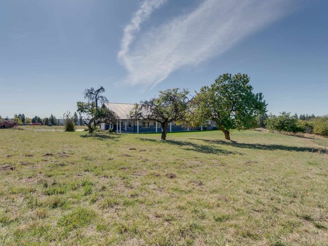 3017 E Moran Vista Ln, Spokane, WA 99223