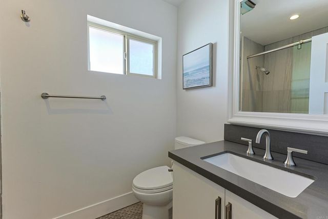 455 Orange Ave. B, Coronado, CA 92118
