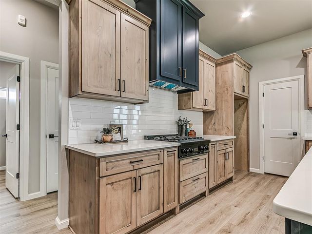 29763 Jade Street, Cashion, OK 73016