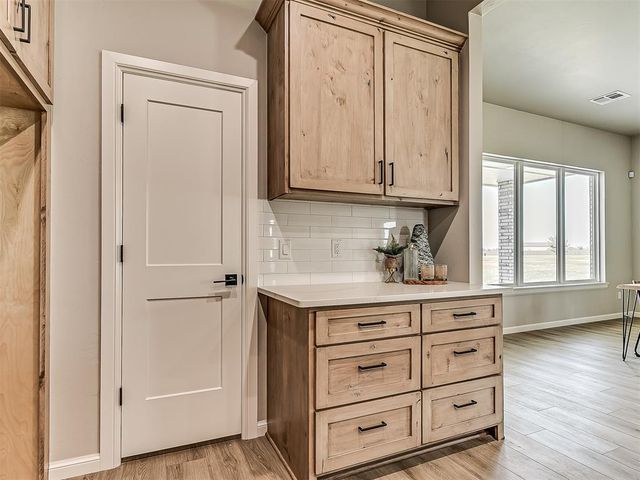 29763 Jade Street, Cashion, OK 73016