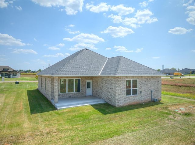 29763 Jade Street, Cashion, OK 73016