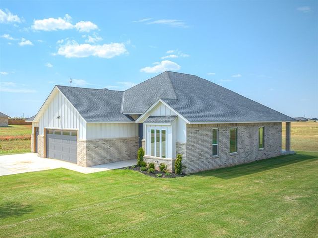 29763 Jade Street, Cashion, OK 73016