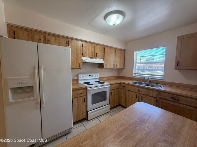 1514 Clearlake Road 110, Cocoa, FL 32922