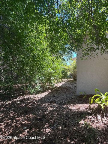 1514 Clearlake Road 110, Cocoa, FL 32922