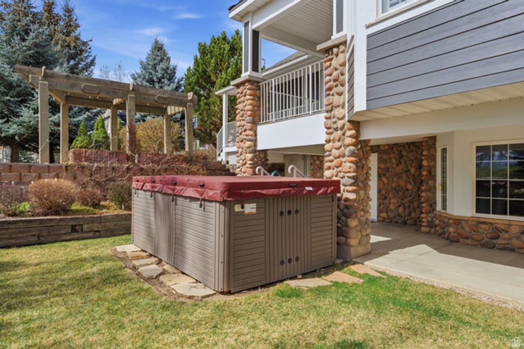 Image 108 of property listing at 1232 N DUTCH FIELDS PKWY, Midway, UT 84049