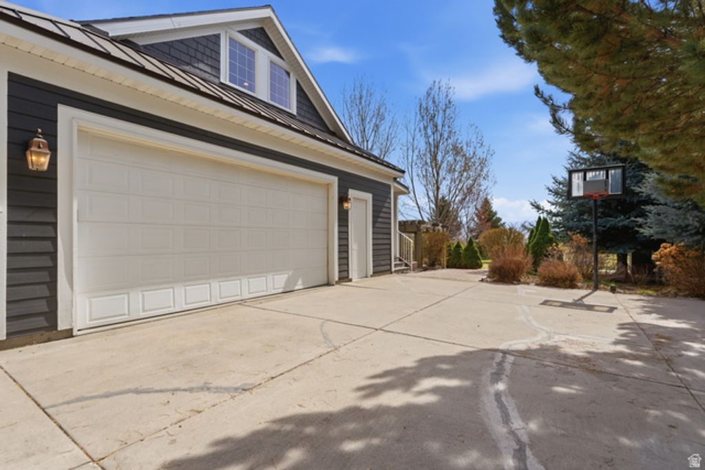 Image 109 of property listing at 1232 N DUTCH FIELDS PKWY, Midway, UT 84049