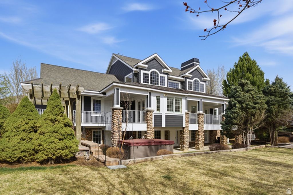 Image 115 of property listing at 1232 N DUTCH FIELDS PKWY, Midway, UT 84049