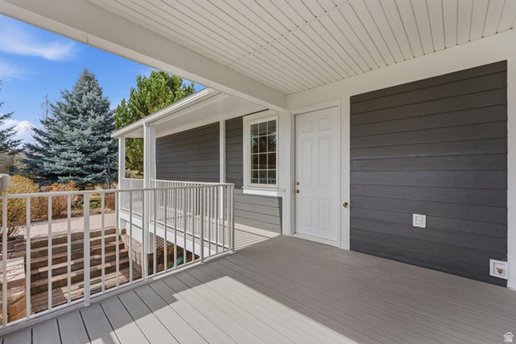 Image 36 of property listing at 1232 N DUTCH FIELDS PKWY, Midway, UT 84049