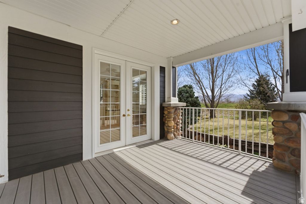 Image 37 of property listing at 1232 N DUTCH FIELDS PKWY, Midway, UT 84049