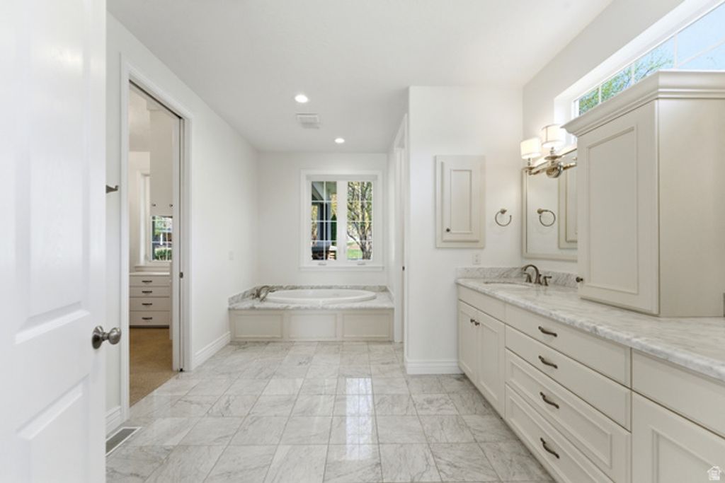 Image 45 of property listing at 1232 N DUTCH FIELDS PKWY, Midway, UT 84049