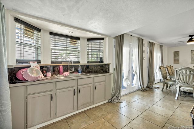 8619 Angel Valley, San Antonio, TX 78227