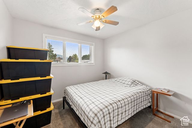 8926 S MIDVALLEY DR, West Jordan, UT 84088