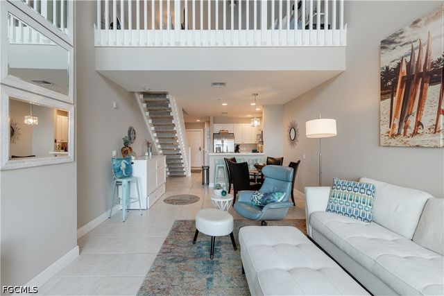 2745 1st ST 107, Fort Myers, FL 33916