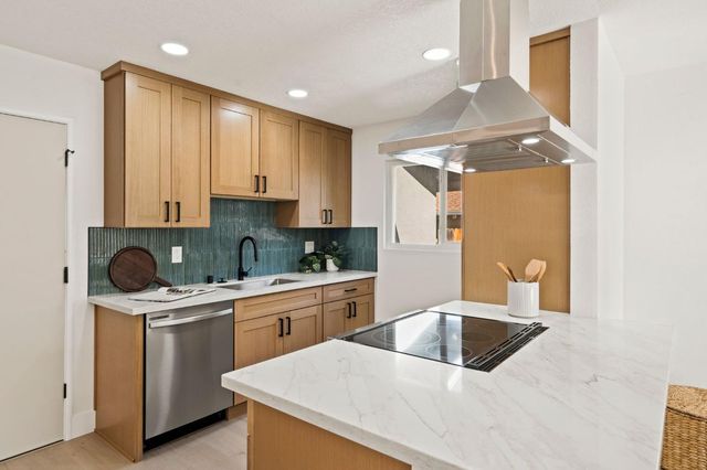 7524 Widgeon Way, Fair Oaks, CA 95628