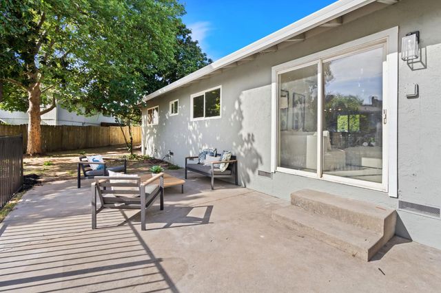 7524 Widgeon Way, Fair Oaks, CA 95628