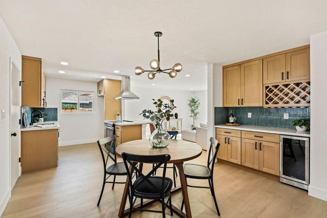 7524 Widgeon Way, Fair Oaks, CA 95628