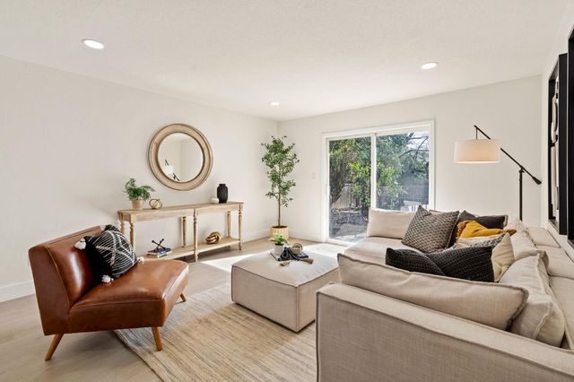 7524 Widgeon Way, Fair Oaks, CA 95628