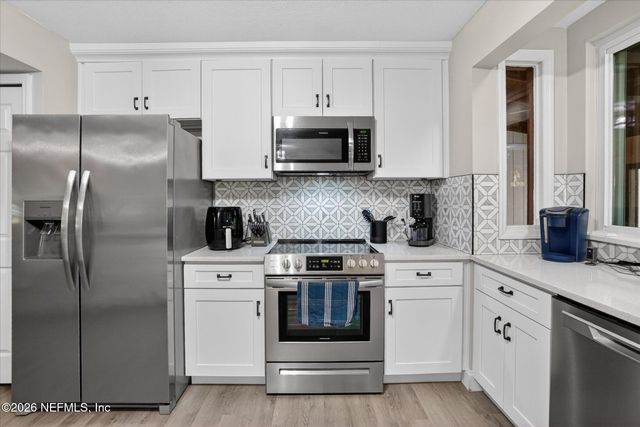 8144 SARCEE Trail, Jacksonville, FL 32244