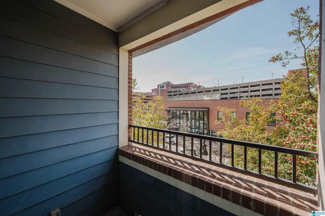 401 20th St S Apt 304, Birmingham, AL 35233