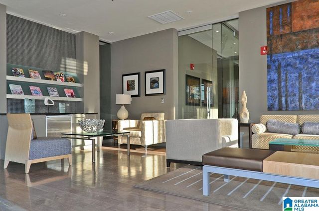 401 20th St S Apt 304, Birmingham, AL 35233