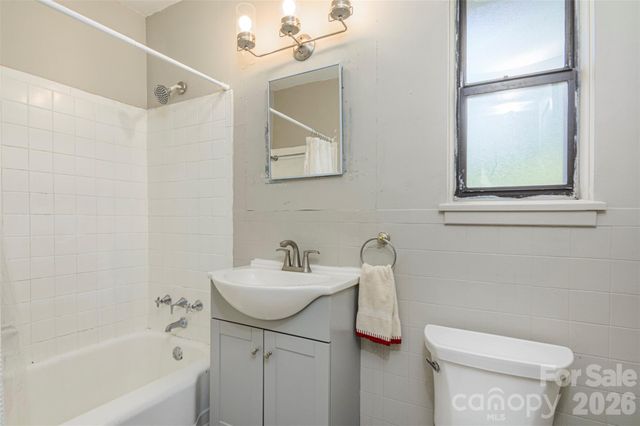 615 Biltmore Avenue, Asheville, NC 28803