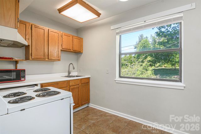 615 Biltmore Avenue, Asheville, NC 28803
