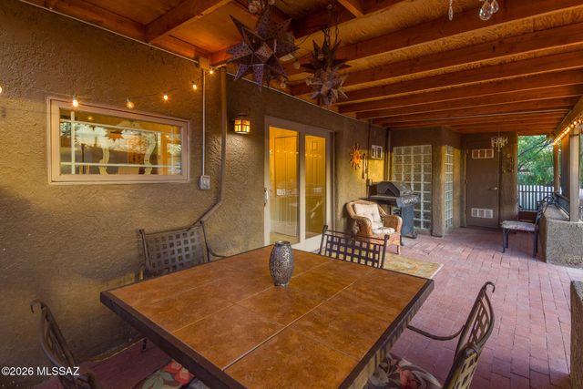 713 N 11th Avenue, Tucson, AZ 85705