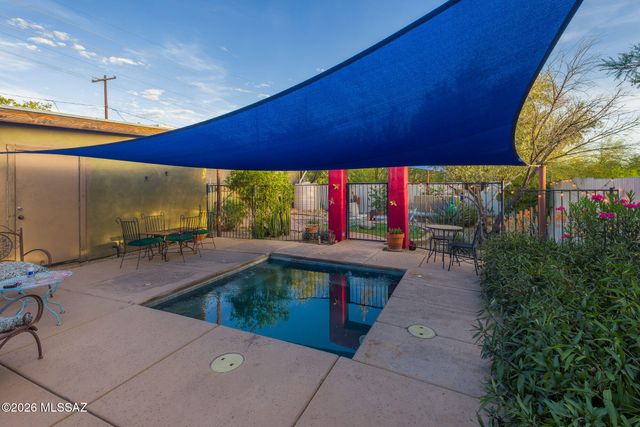 713 N 11th Avenue, Tucson, AZ 85705